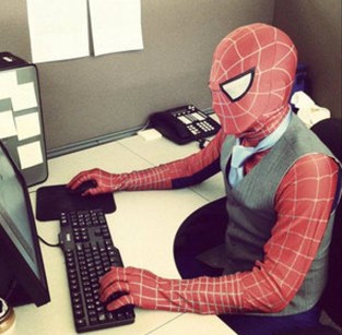 business-spiderman-working-computer-office-1359497850d